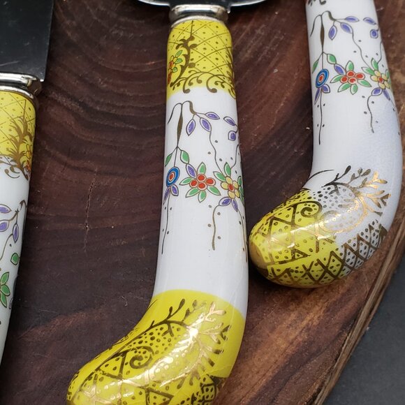 Vintage Sheffield England 4 Pc Serving Utensil Set Porcelain Handles Floral Gold - Picture 8 of 12